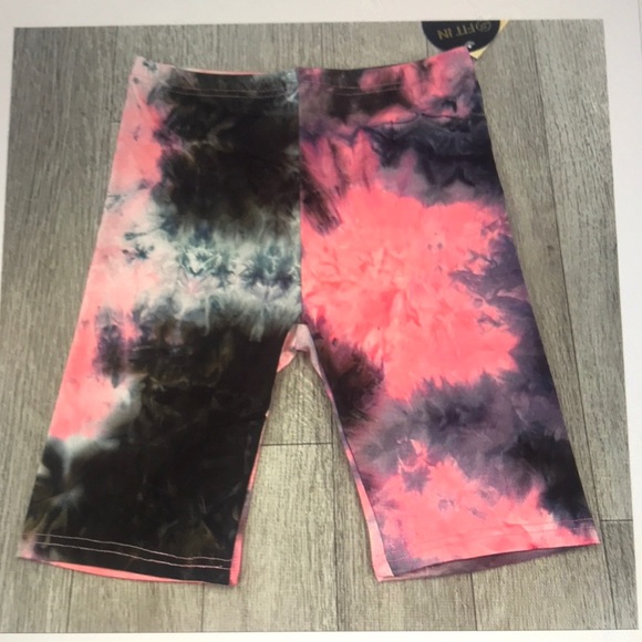 🫐 Pink tie dye biker shorts - Picture 1 of 3